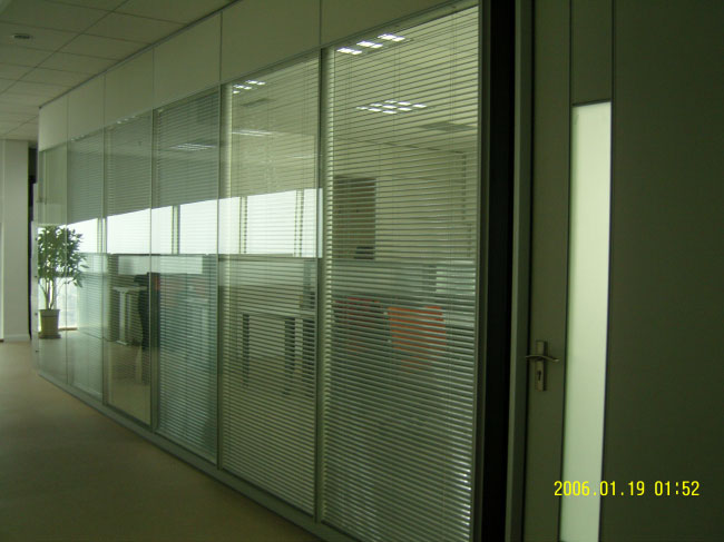 High wall case