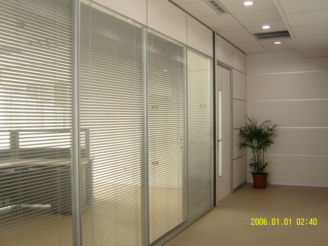 High wall case