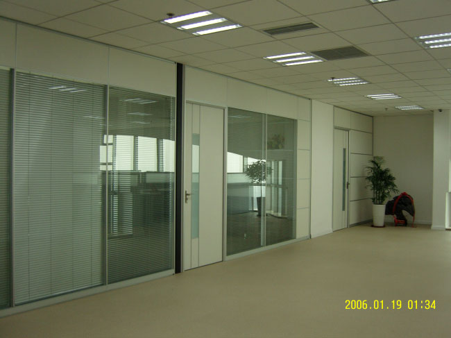 High wall case