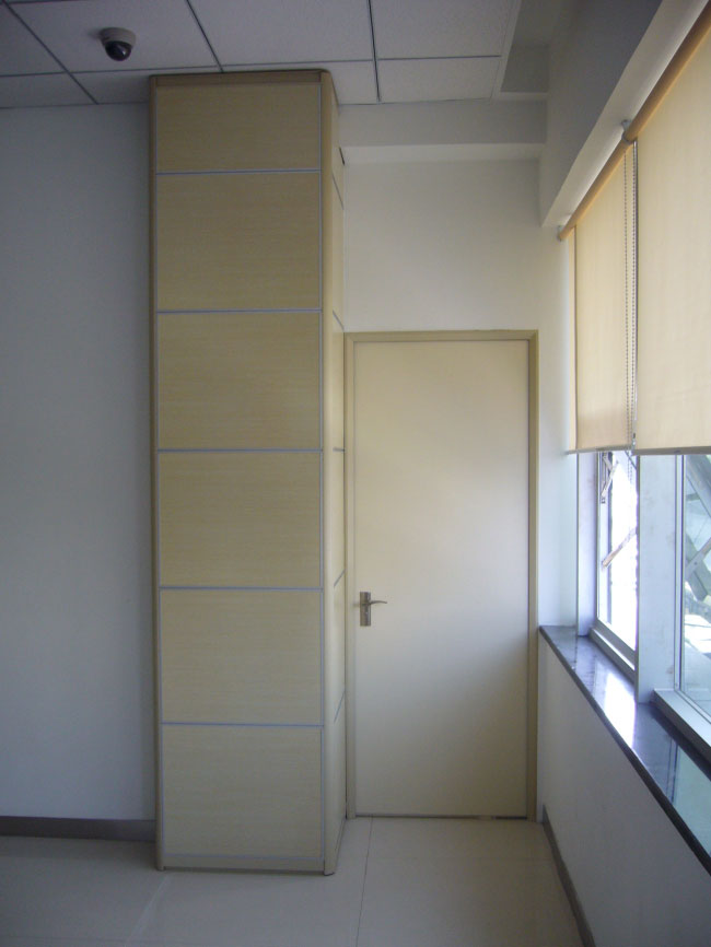 High wall case
